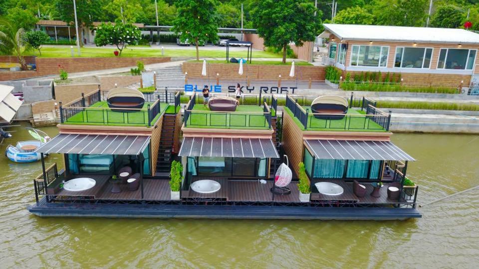 Blue Sky Raft At Kanchanaburi Exterior photo